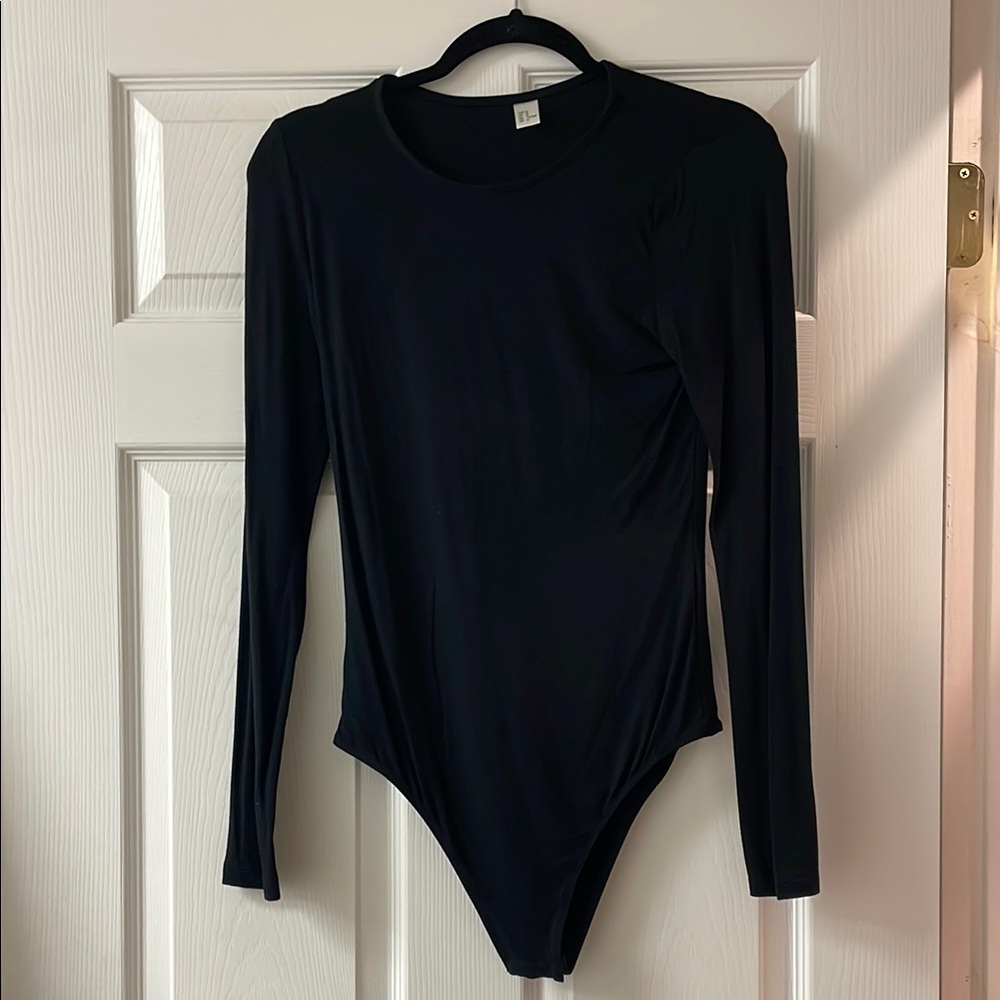 Elegant Black Long Sleeve Bodysuit